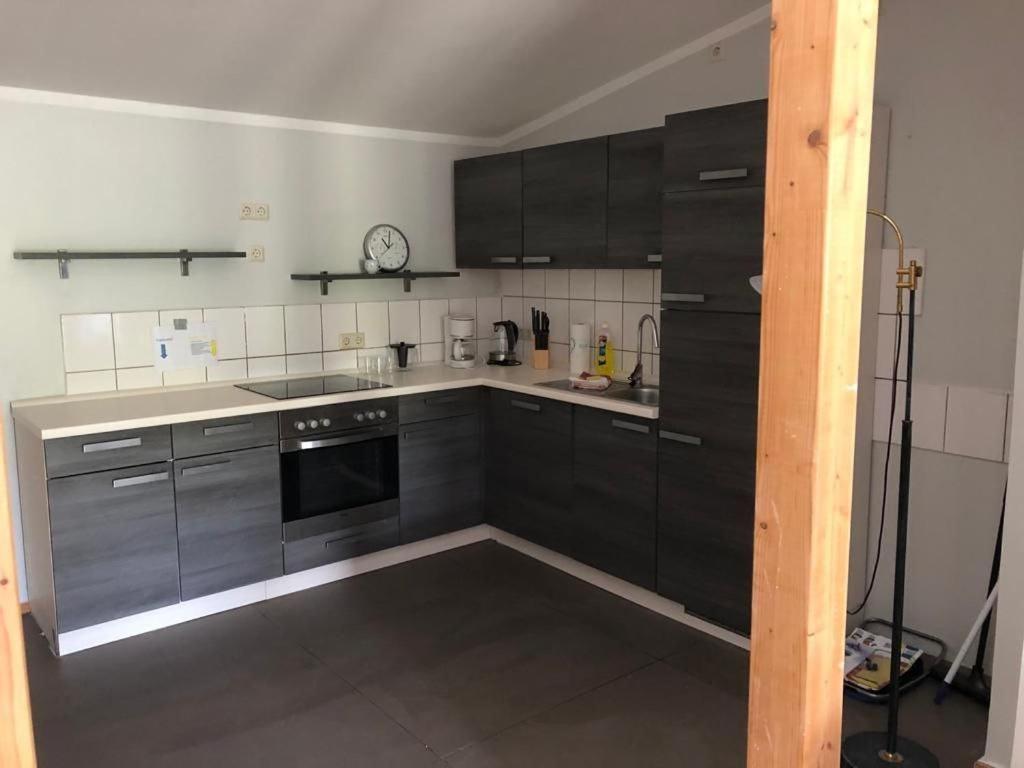 Ferienwohnung Sundlage 施特拉尔松德 外观 照片